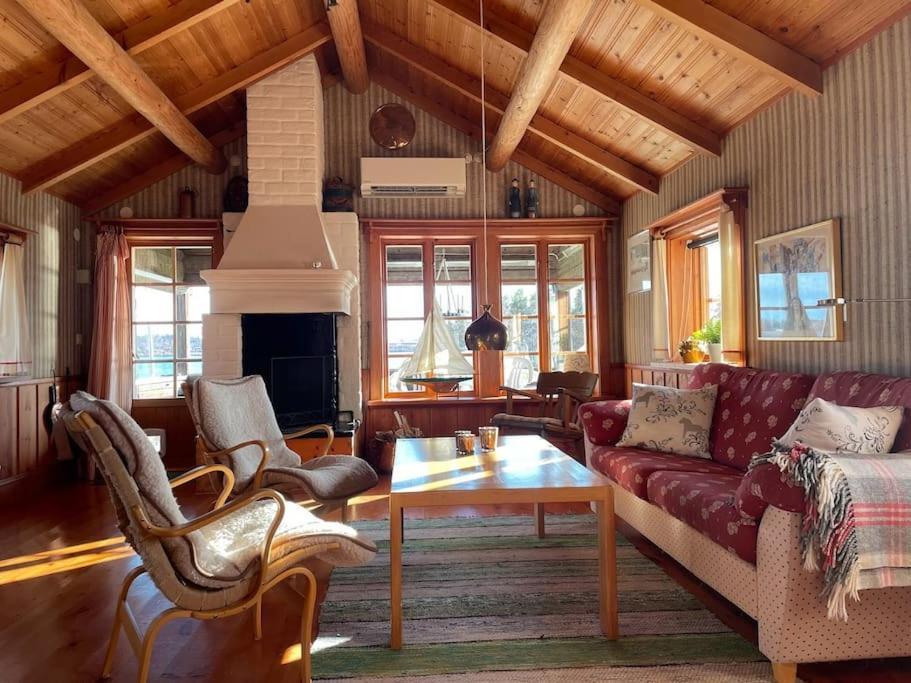 Lake Lodge Roennaes Leksand Ngoại thất bức ảnh